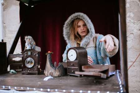 REZIDENCE: KATANARI  a ANNA GUMBOLD 